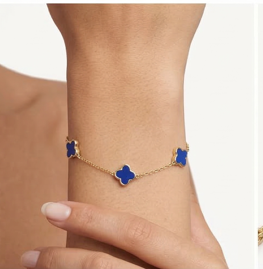 Golden Aura Azure Clover Station Bracelet