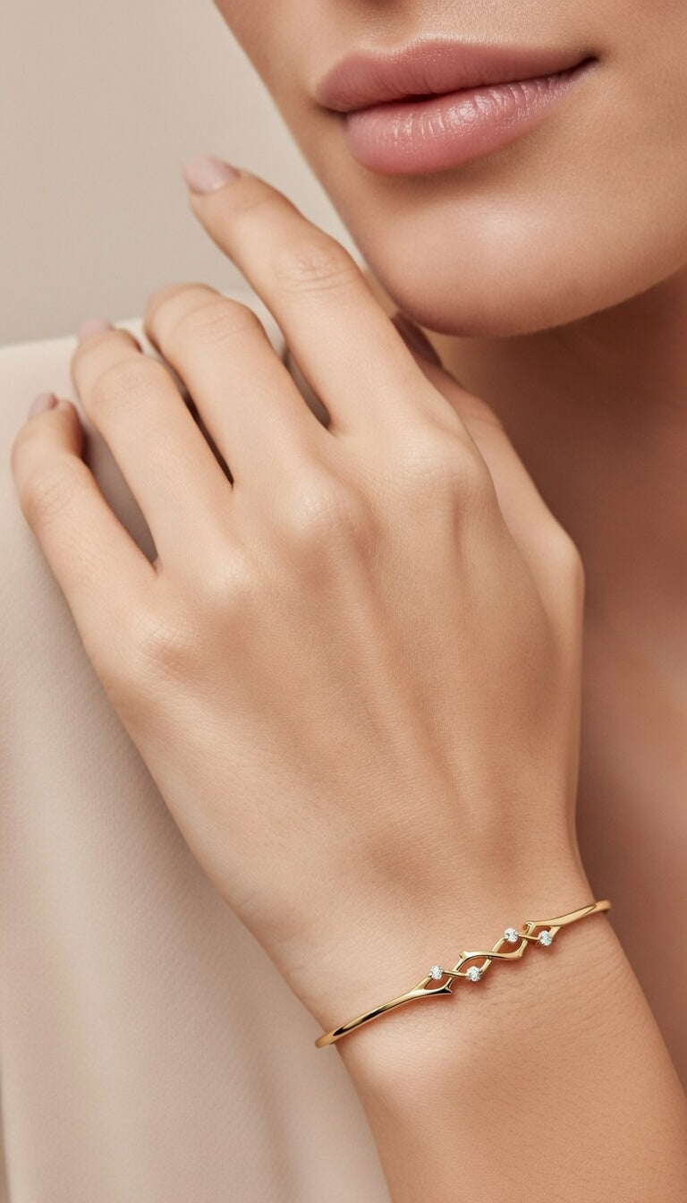 Thorns Collection 18K Gold and Diamond bangle bracelet