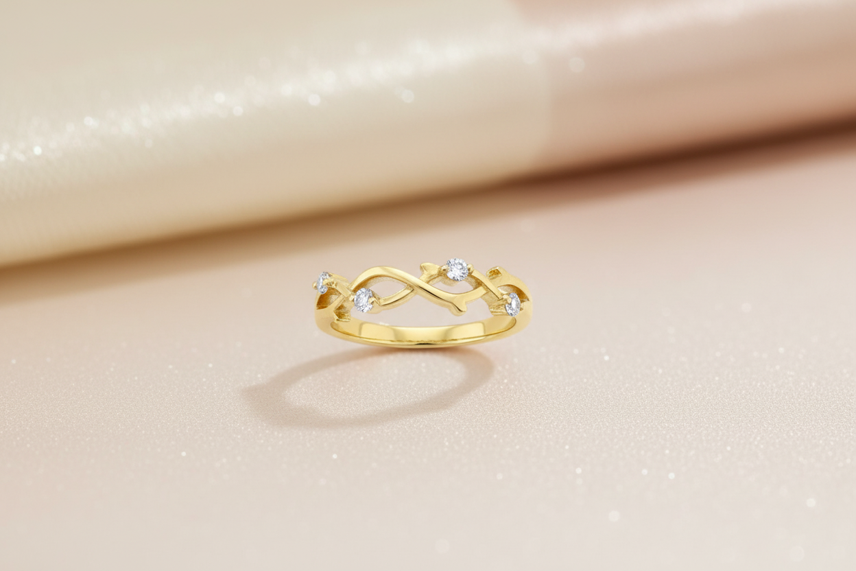 Thorns Collection 18K Yellow Gold Diamond Vine Ring